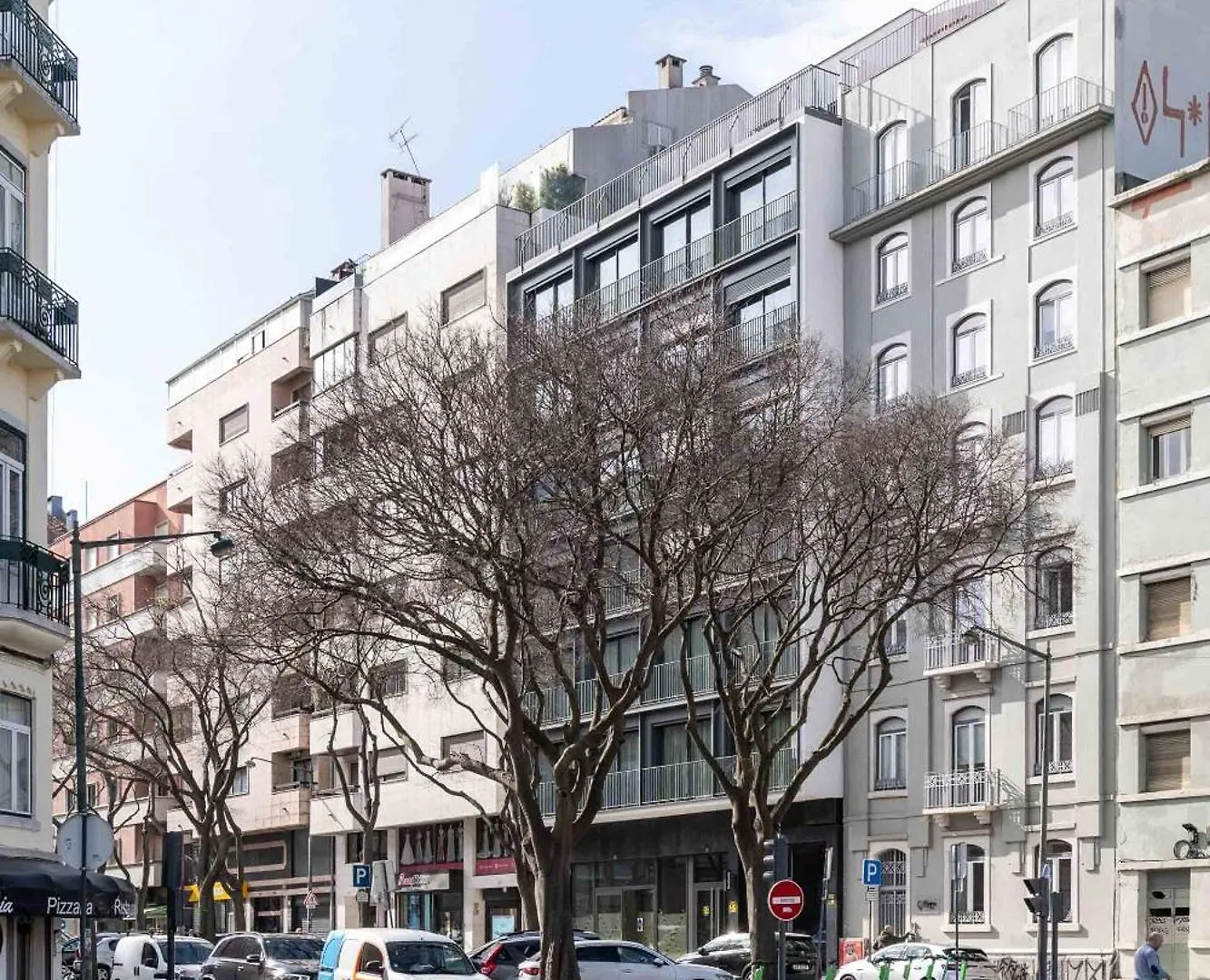 Limehome Lisbon Defensores De Chaves