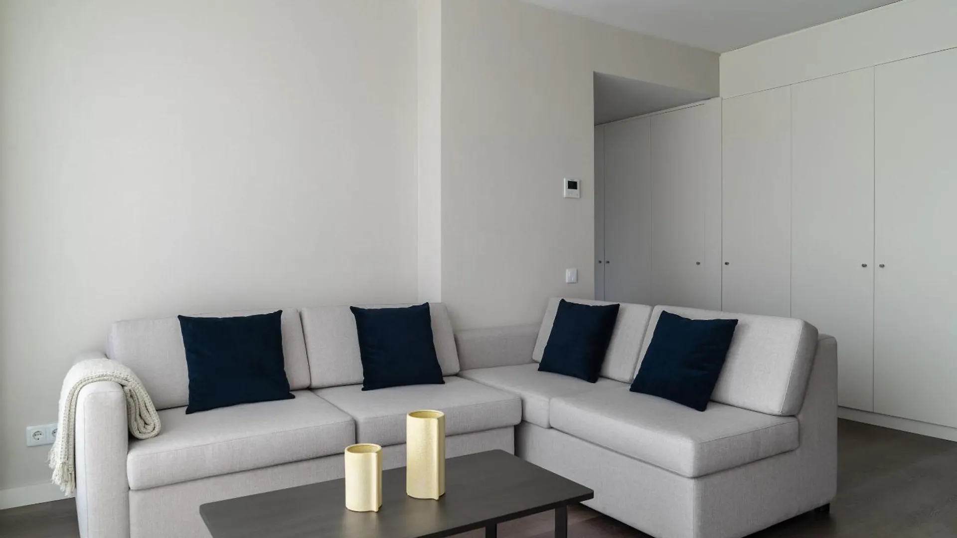 Limehome Lisbon Defensores De Chaves Apartment