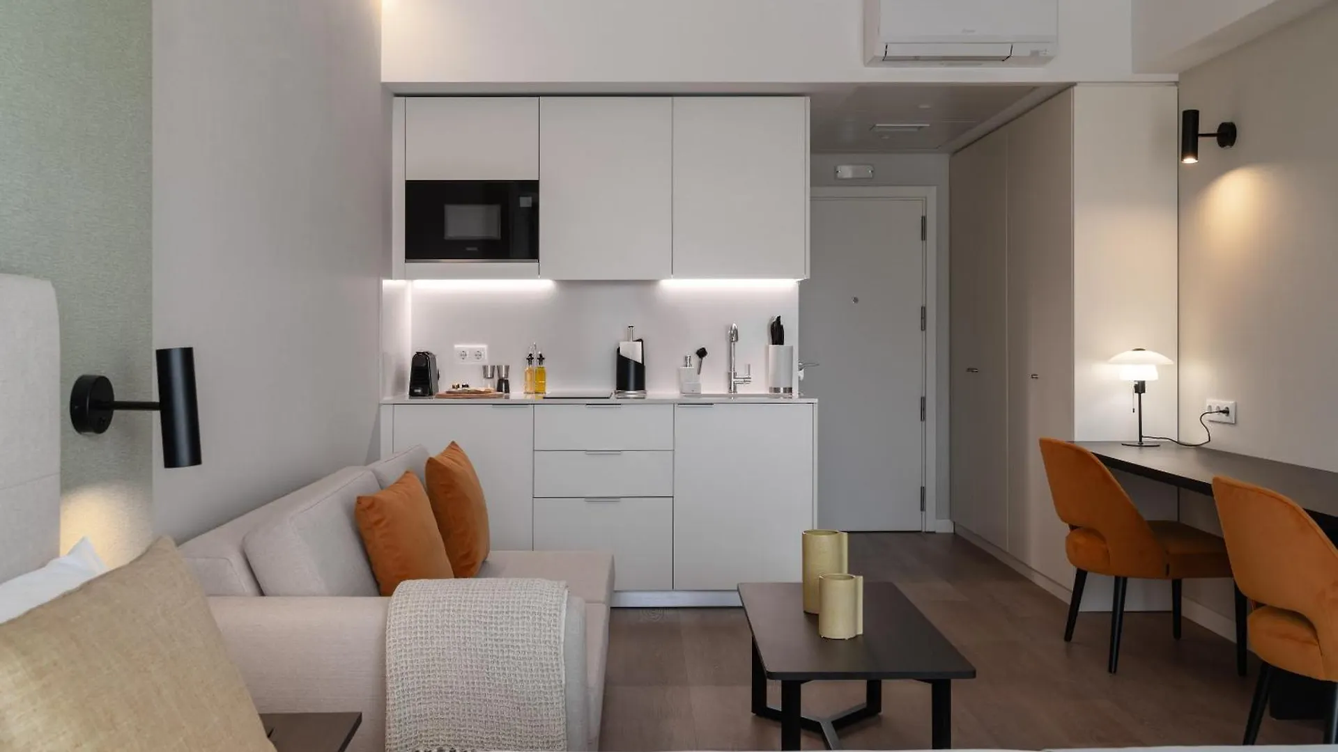 Apartment Limehome Lisbon Defensores De Chaves
