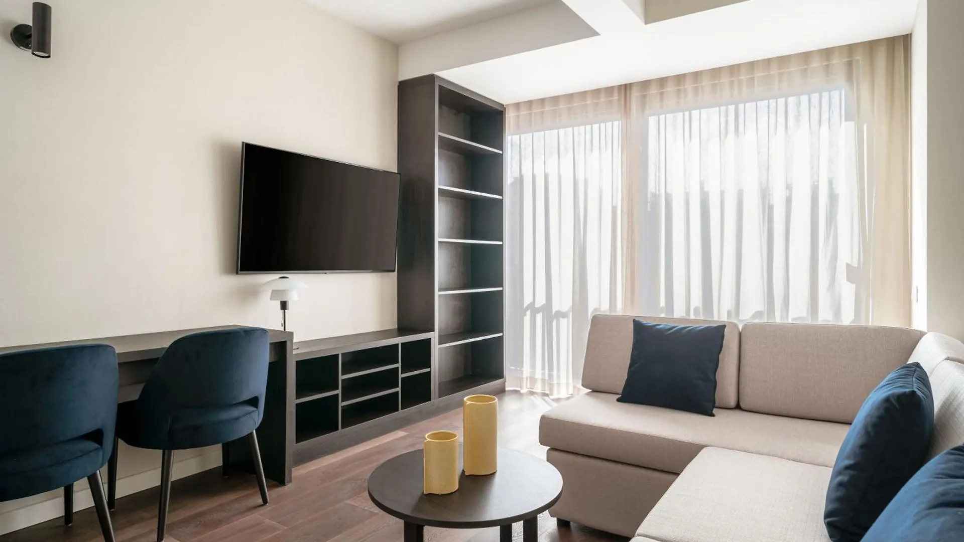 Apartment Limehome Lisbon Defensores De Chaves